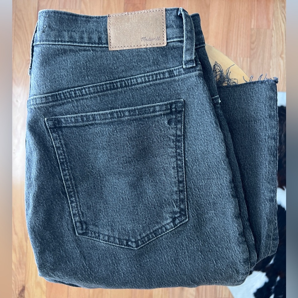 Madewell Perfect Vintage Straight Jean. Size 29/8
